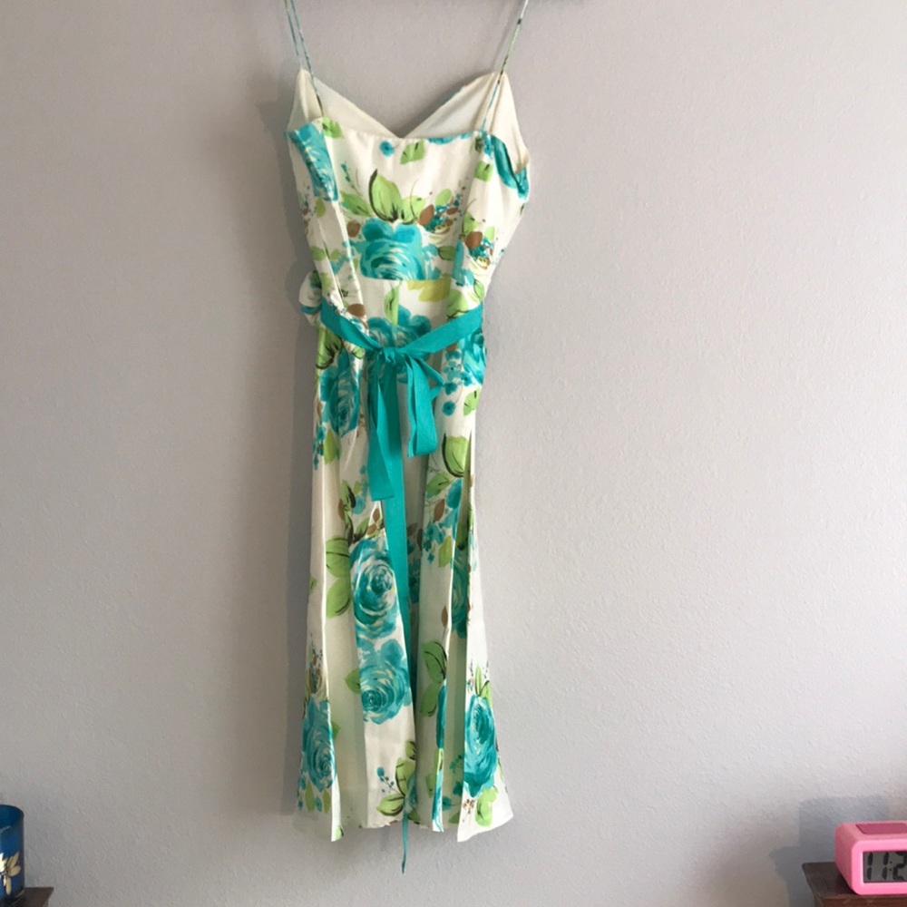 Dress! - Picture 3 of 4